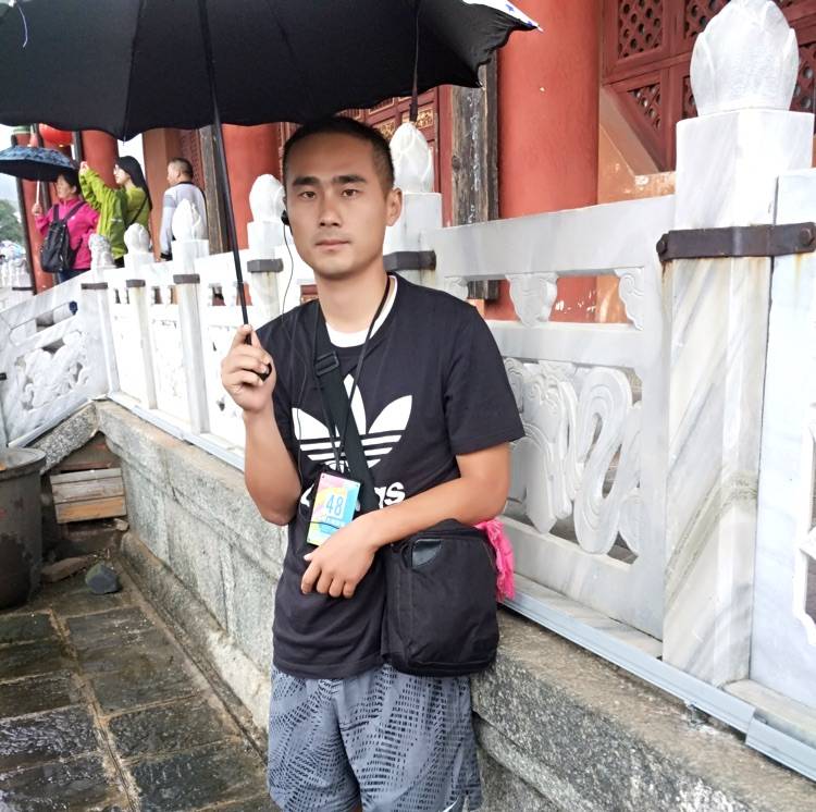 弥足珍贵的过往的照片