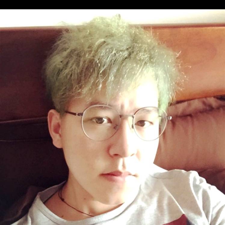 诗与༽诗说的照片