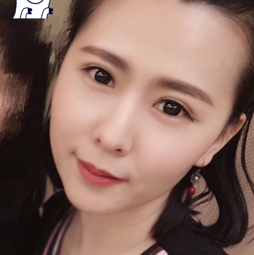 啾丫梨的照片
