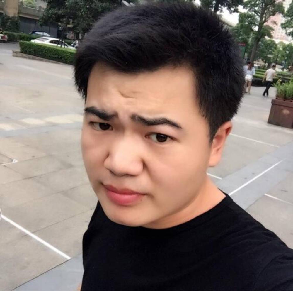热勇的照片