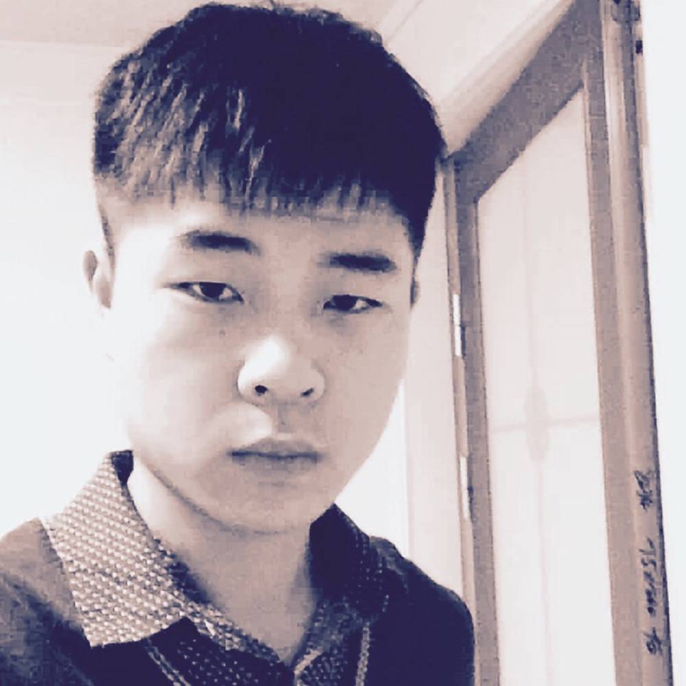 枫叶正红丶的照片