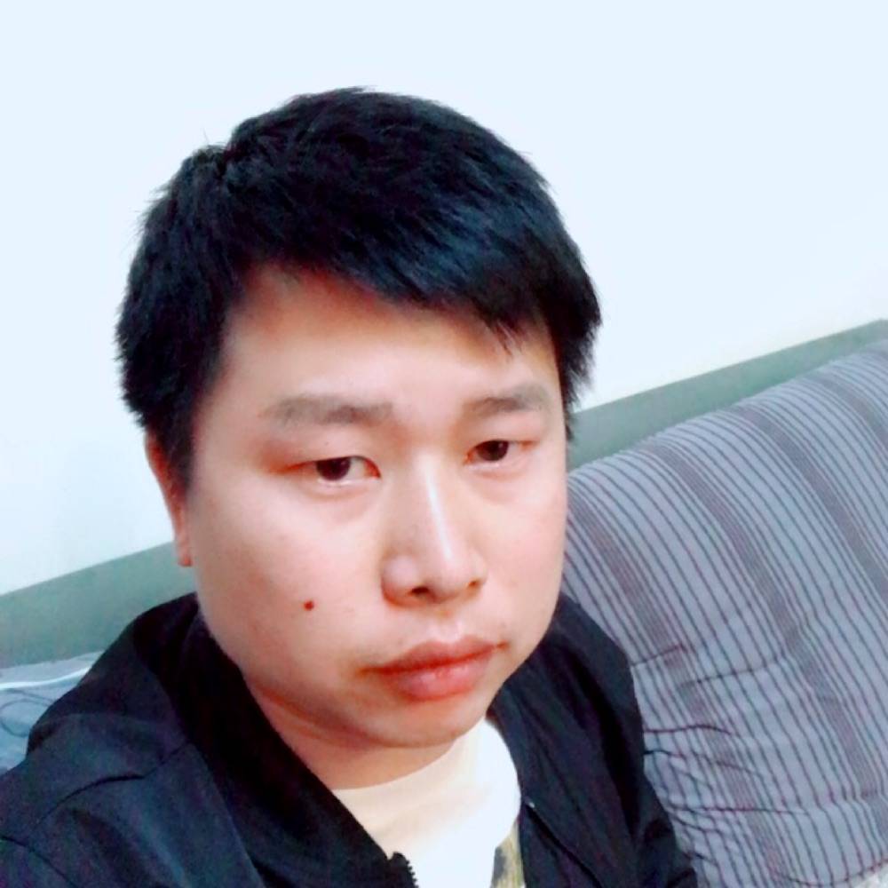 君额的照片