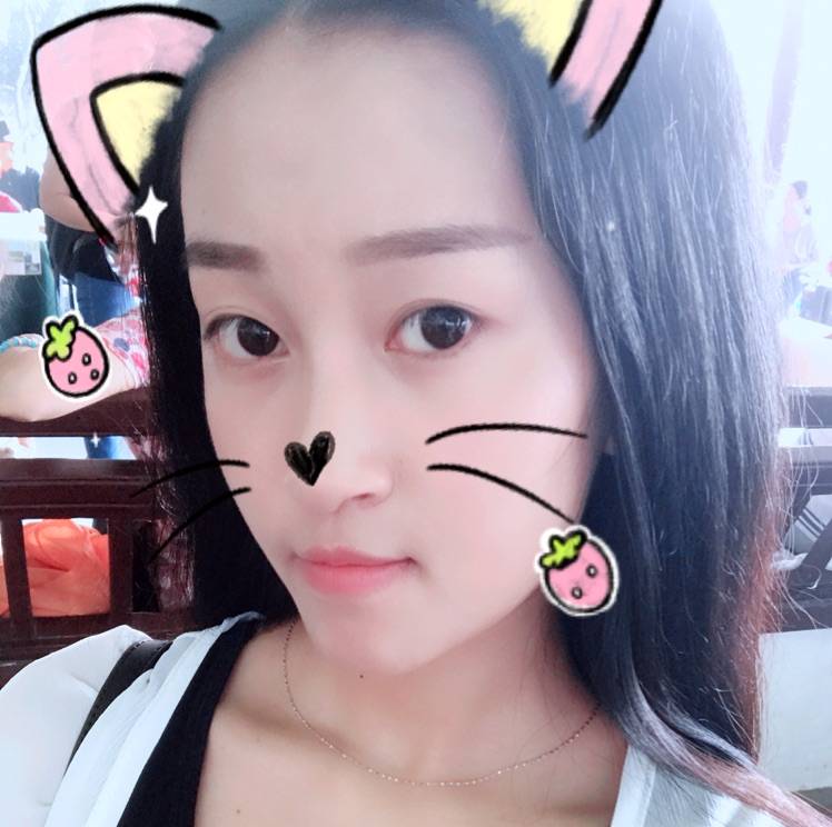 莹莹～李的照片