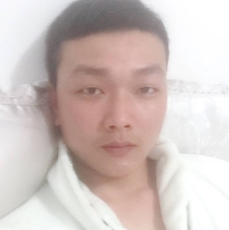、啊刚的照片