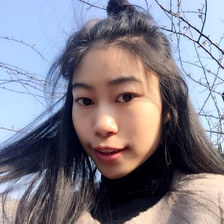 红邻巾的照片