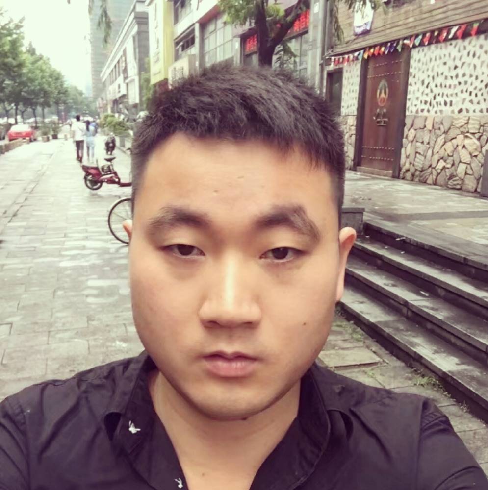 依然有颗小童心的照片