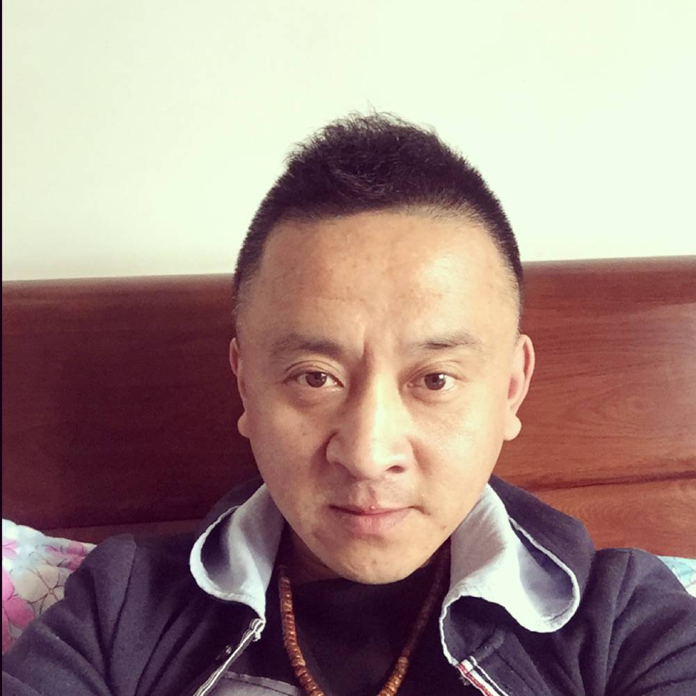 蓝色沙滩的照片