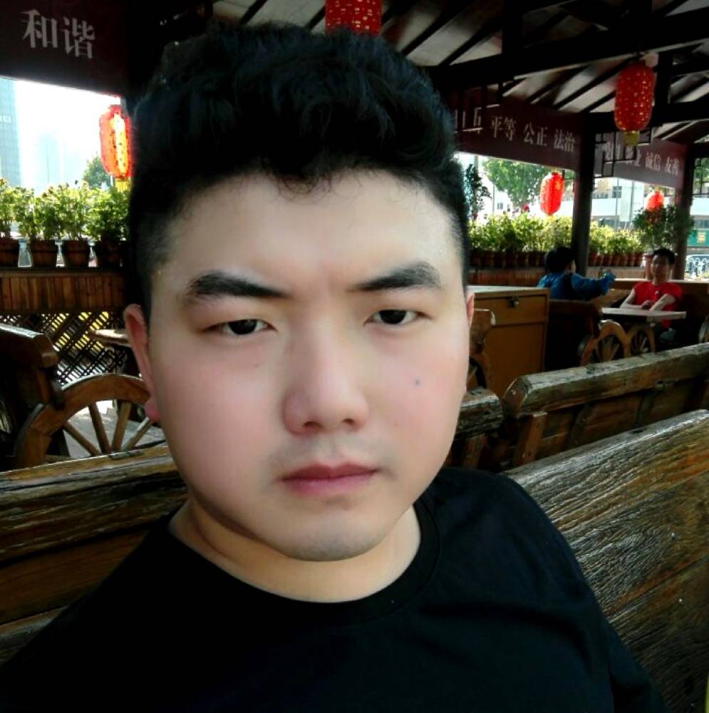 红色夕阳的照片