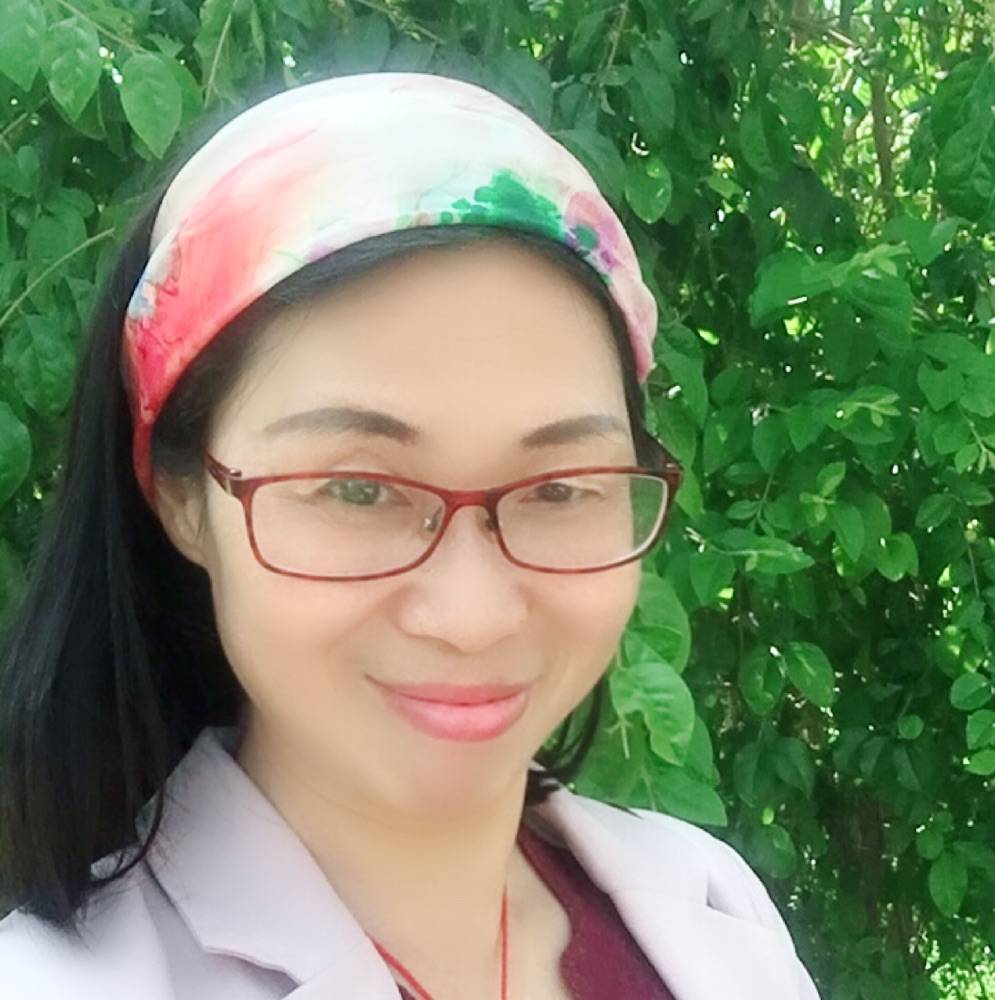 梅小姐的照片