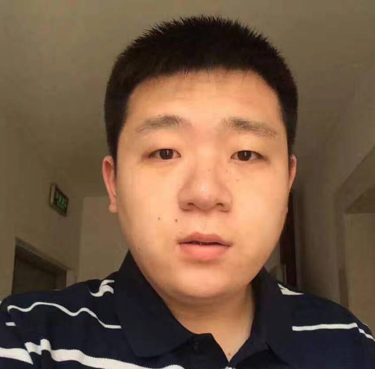 莫啊的照片