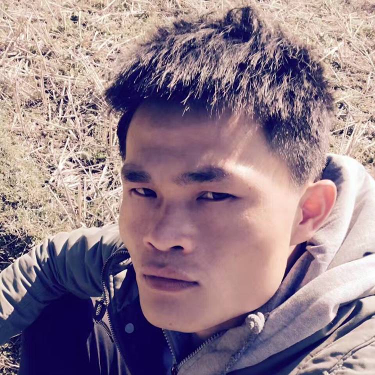 李泽一的照片