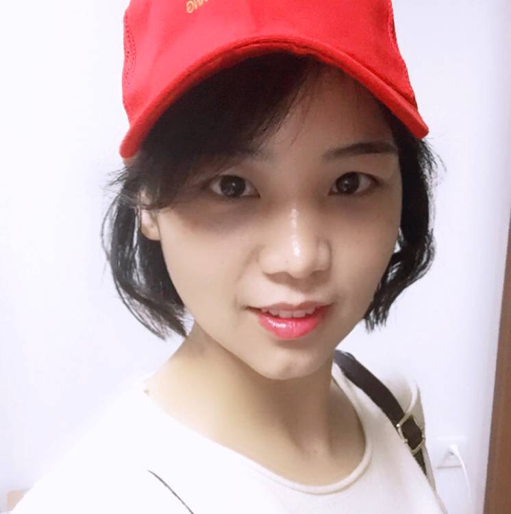 笑艳如花的照片