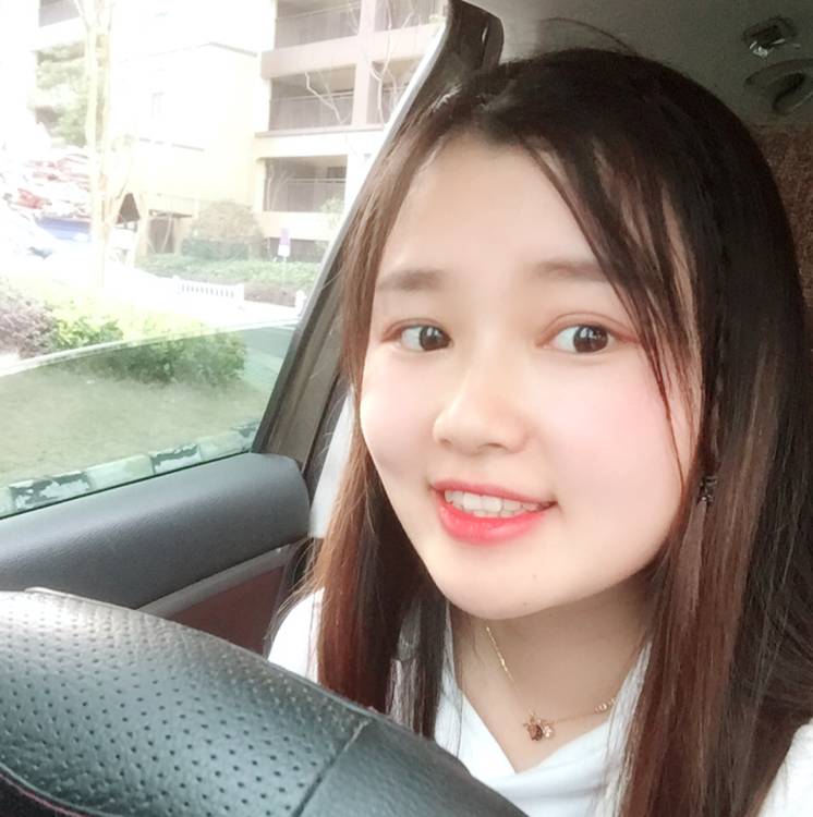 小万万520的照片