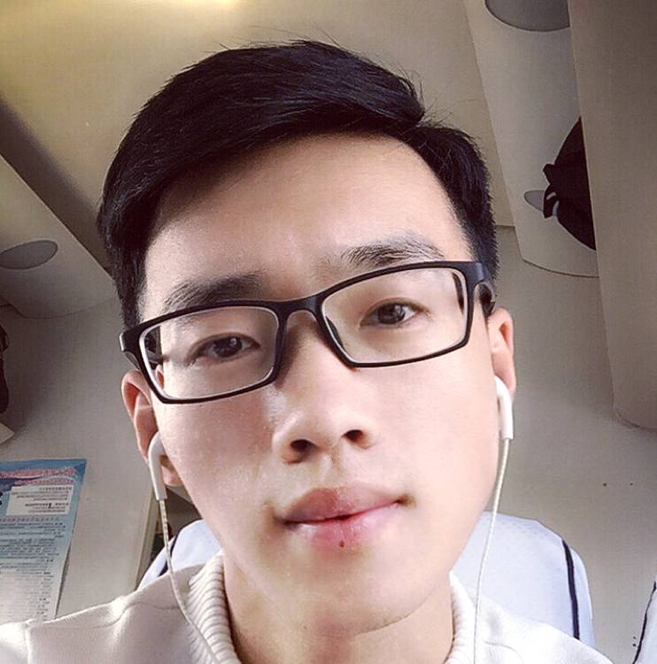 心语心诚的照片