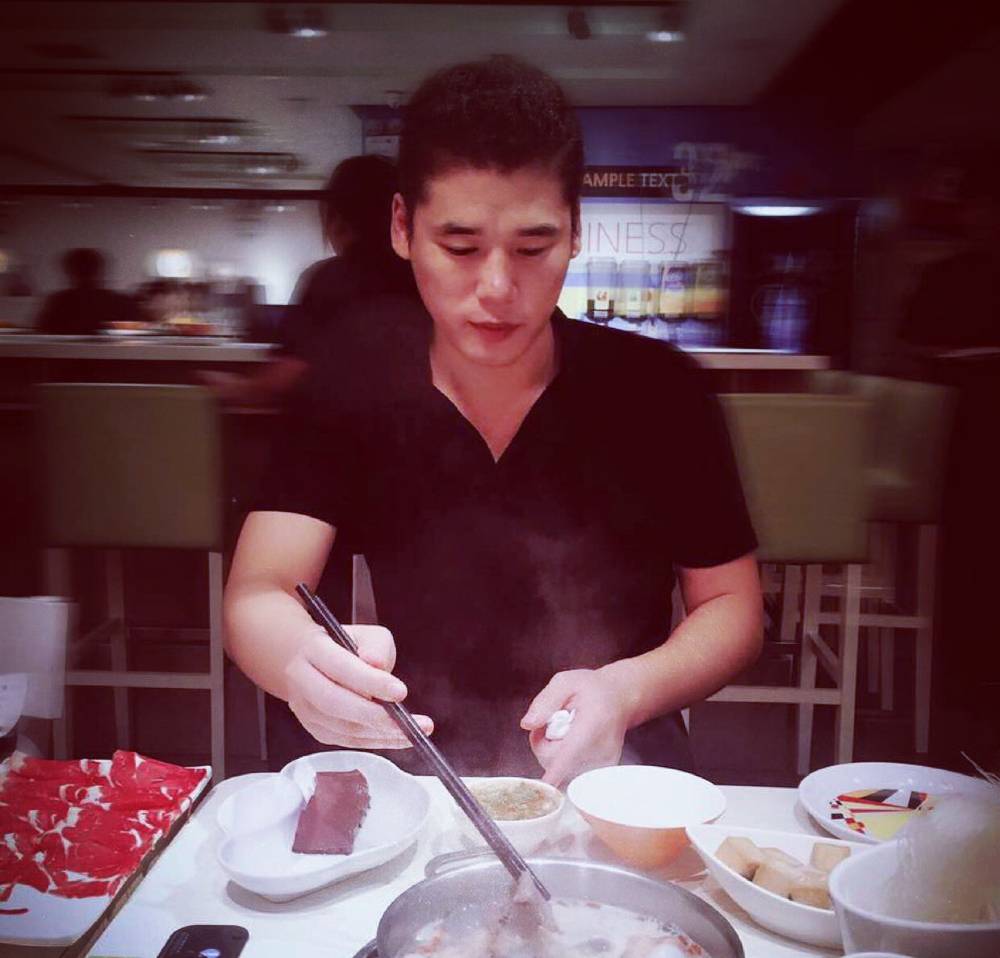 顾前思厚的照片