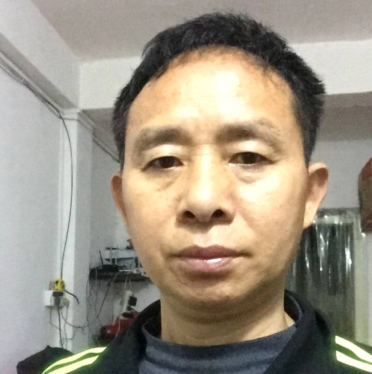 吕俊城的照片