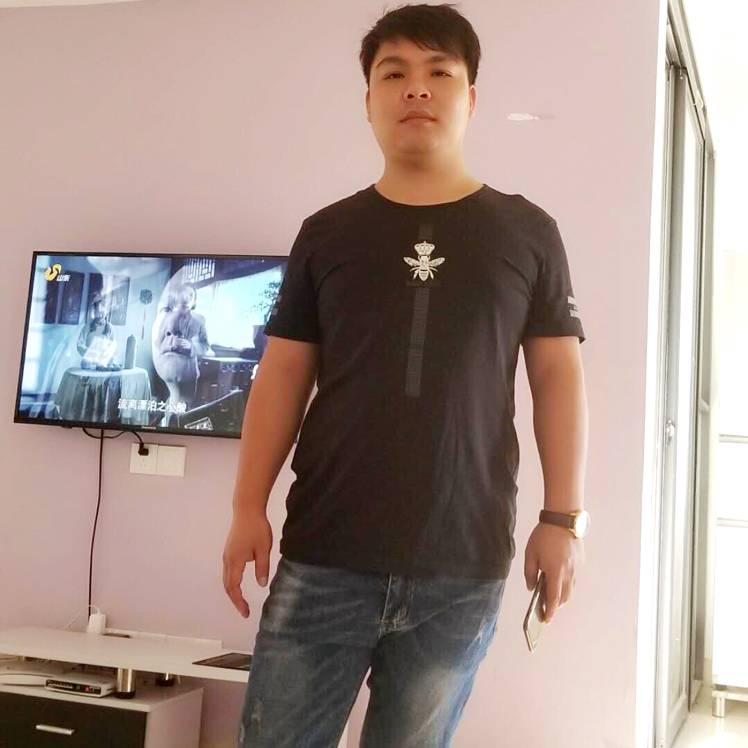 等待一段美好情缘的照片