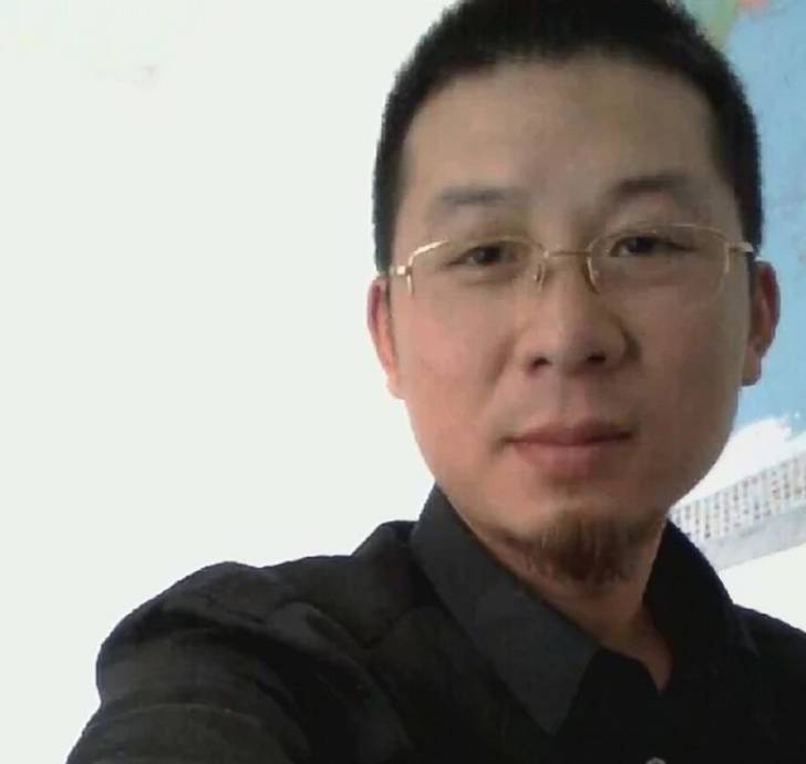 锋陈浪人的照片