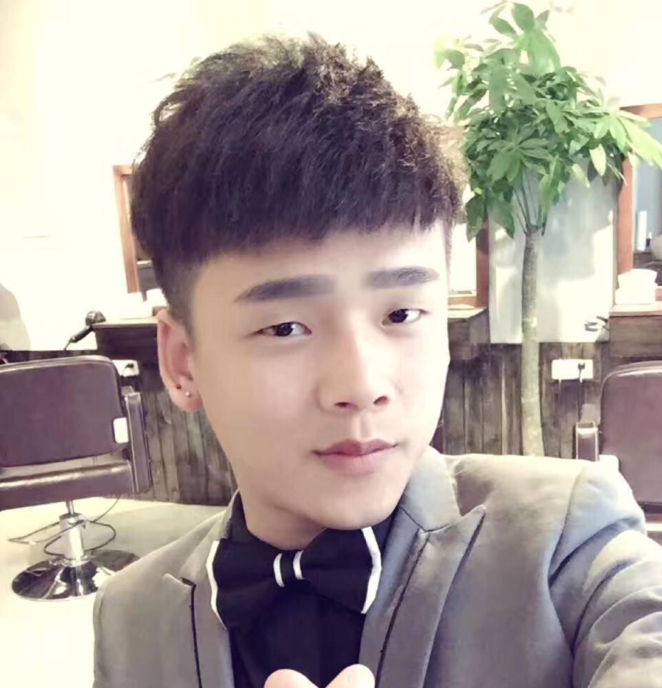 金先僧的照片