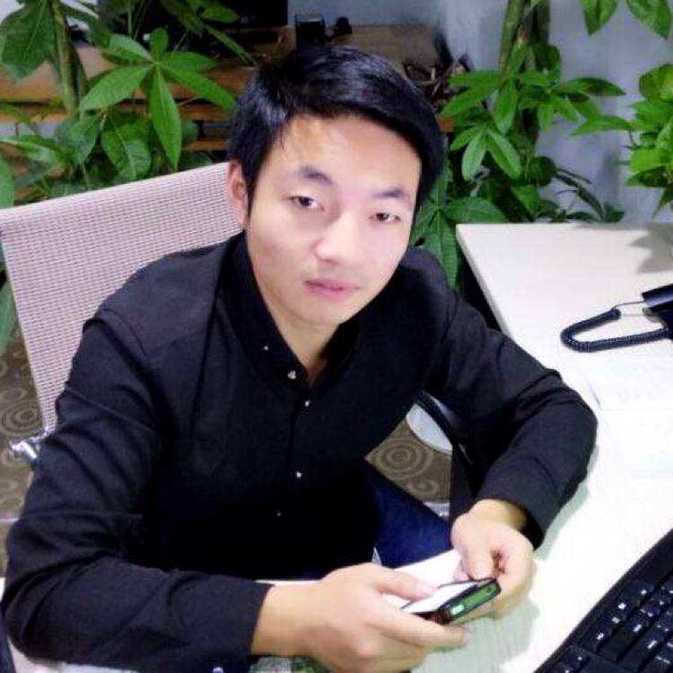 莫醉红颜的照片
