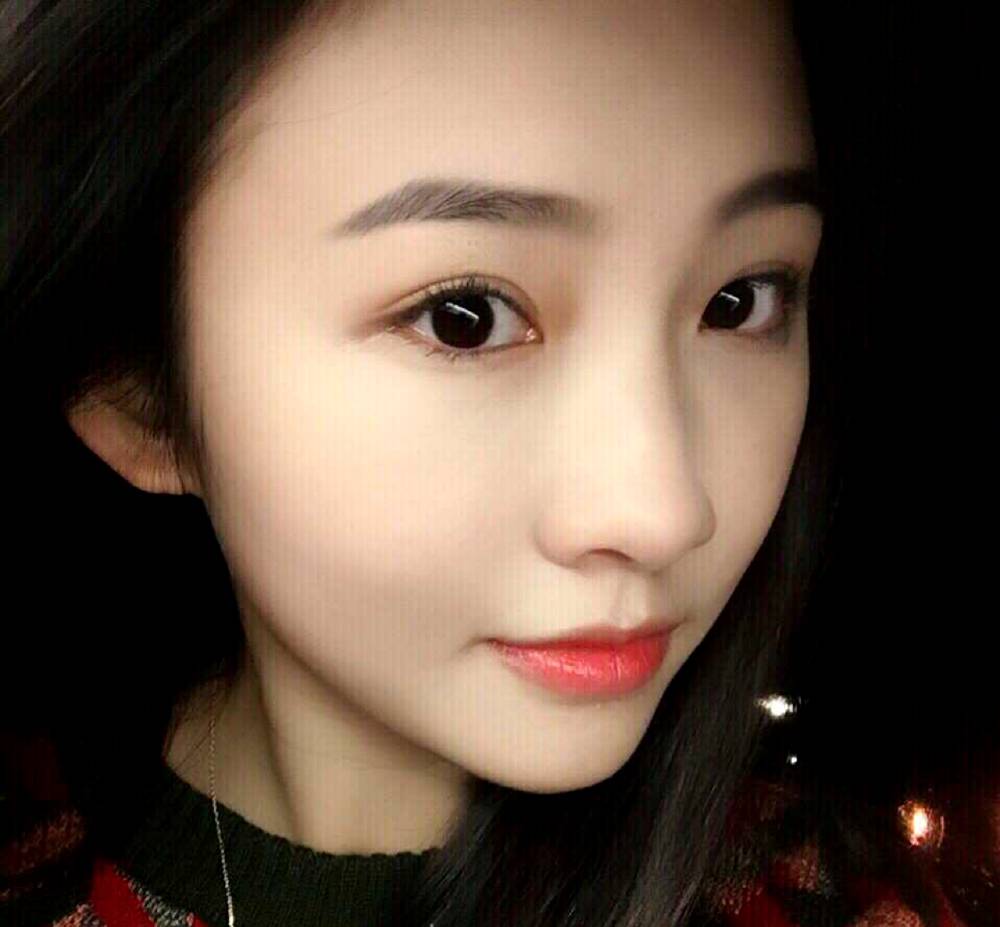 琂琂的照片