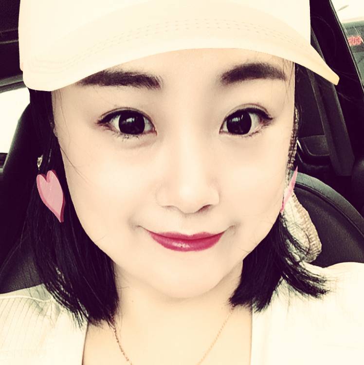 星辰之间的照片