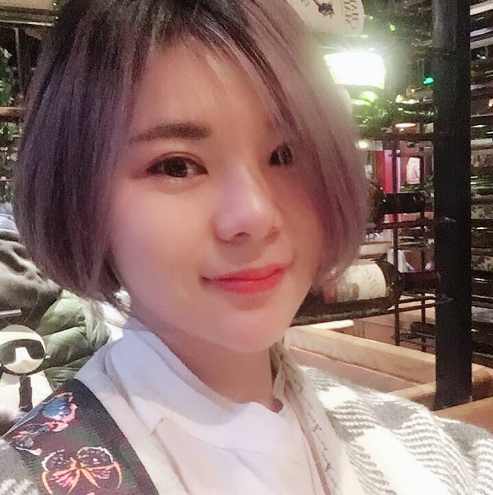 舒妍小姐姐的照片
