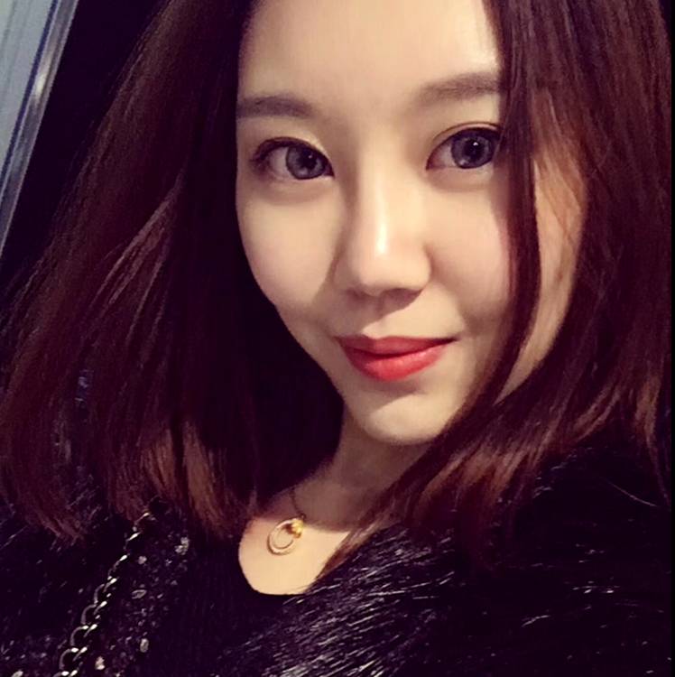 QIN.的照片