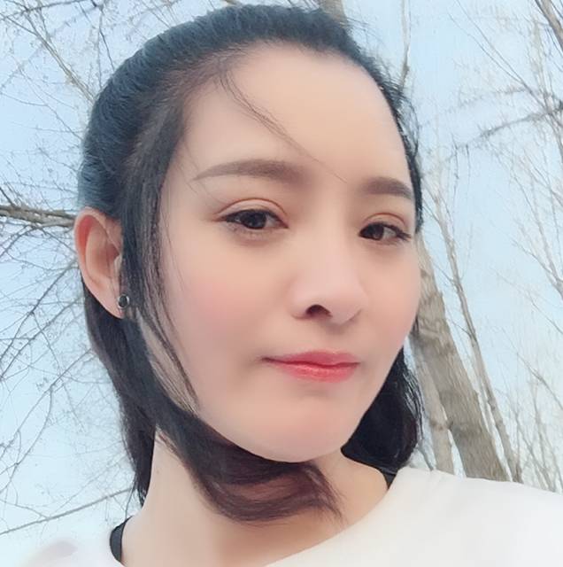 调皮小兔子的照片
