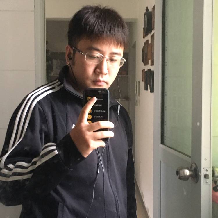 行玖的照片