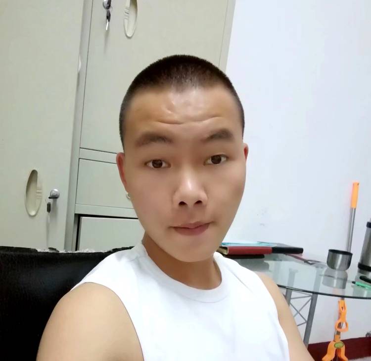哈哧的照片