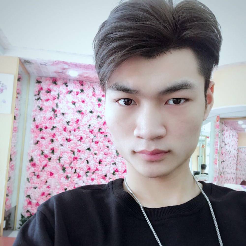 lance东少的照片