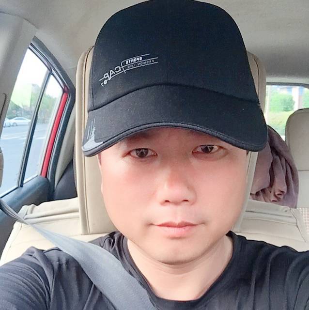 寂寞飞鸟的照片