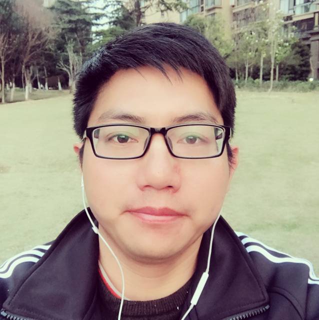 高跃的照片