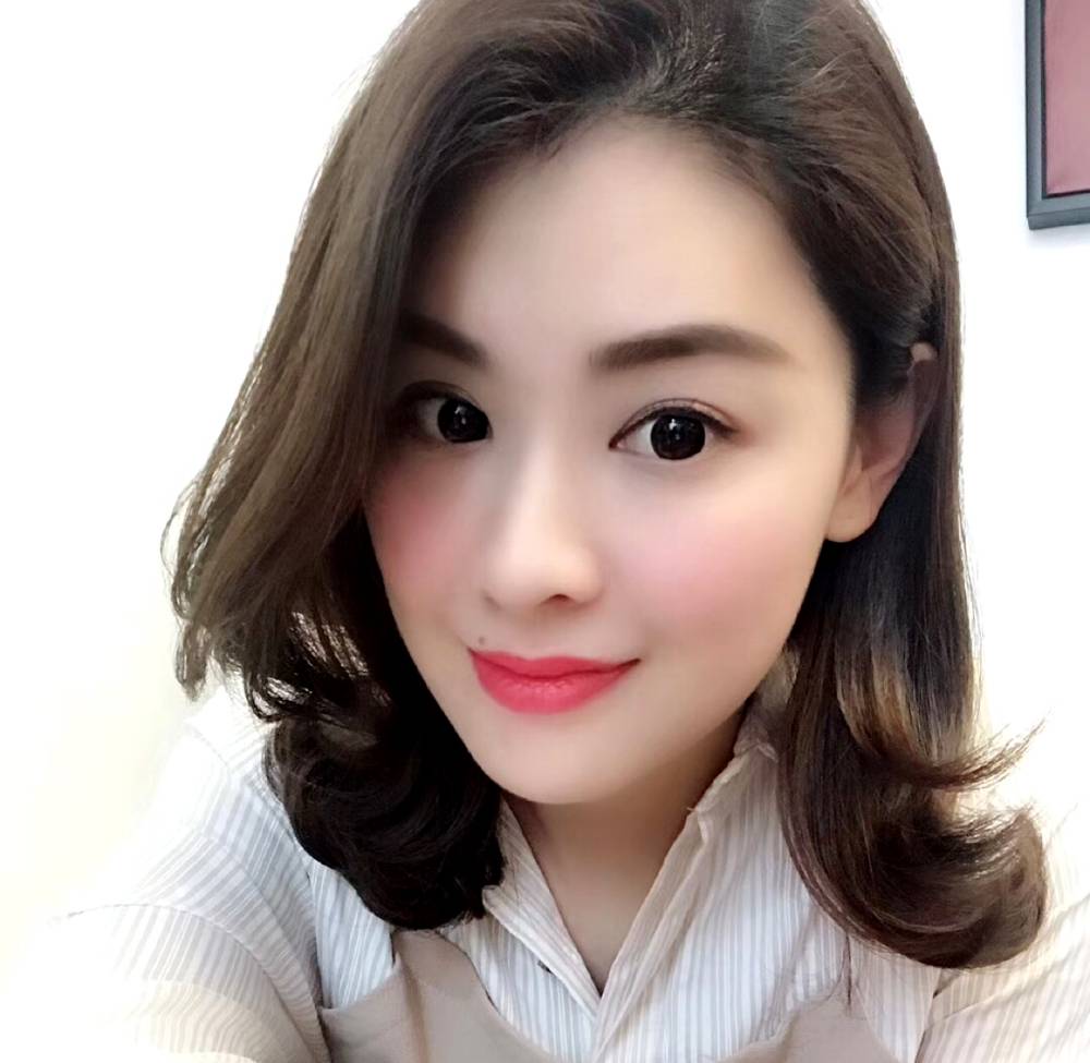 陈哟哟的照片