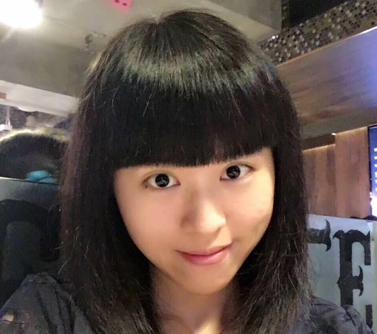 妍兒的照片