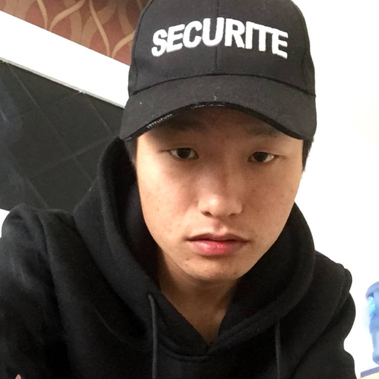 修于心的照片