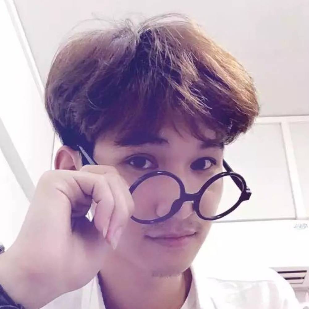 孙晓镇的照片