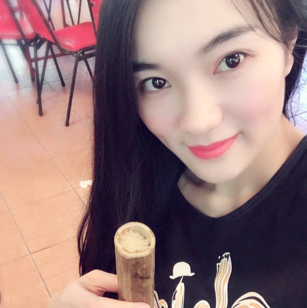 娥眉曼睩的照片
