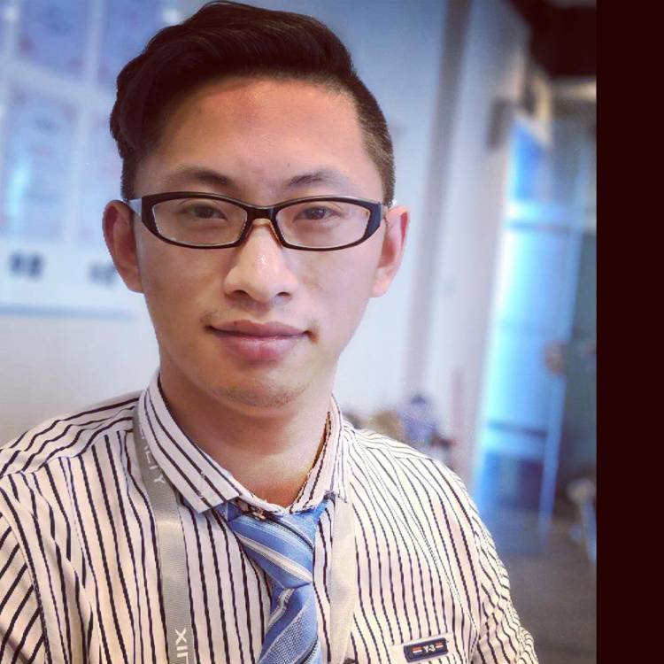 风雨男人的照片