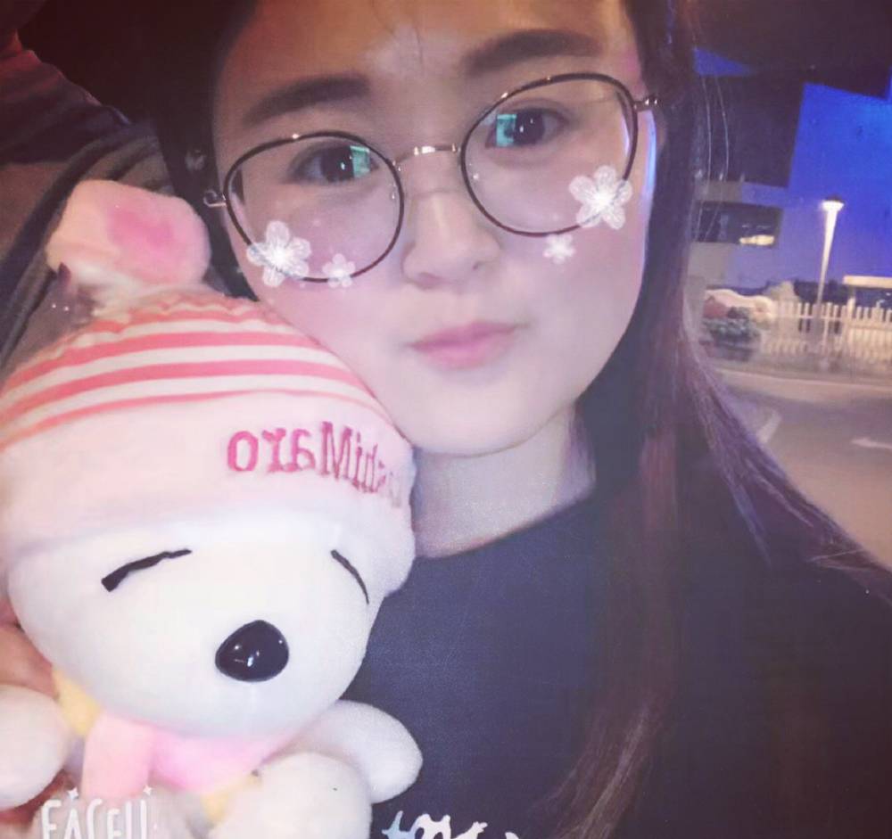 美美、的照片