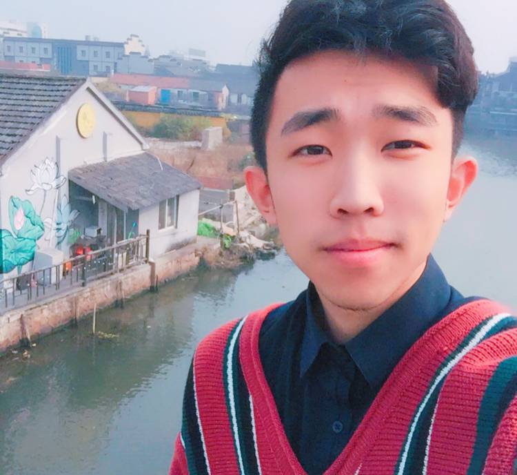 王皓田的照片