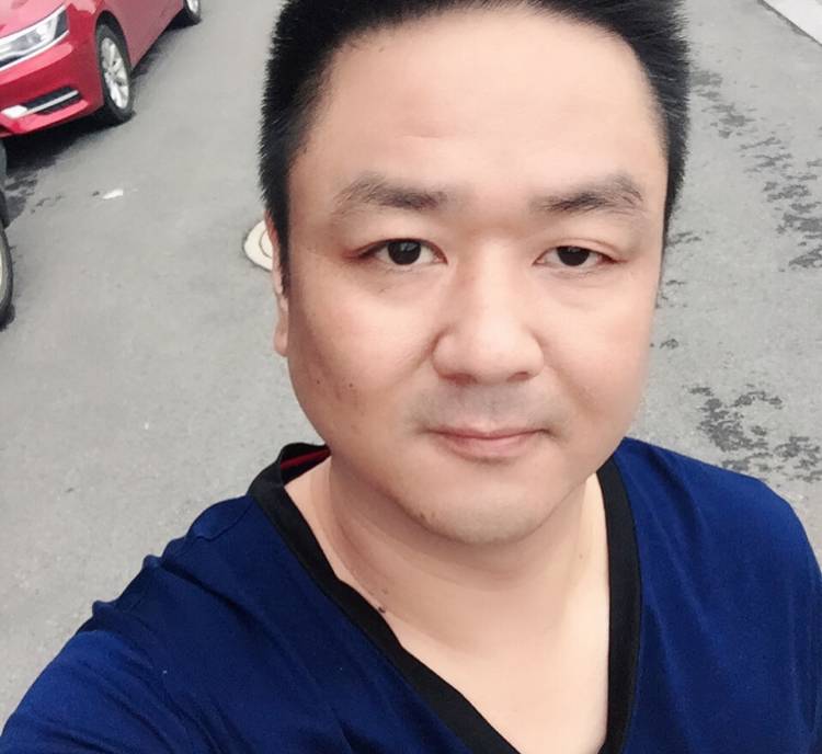听话老虎的照片