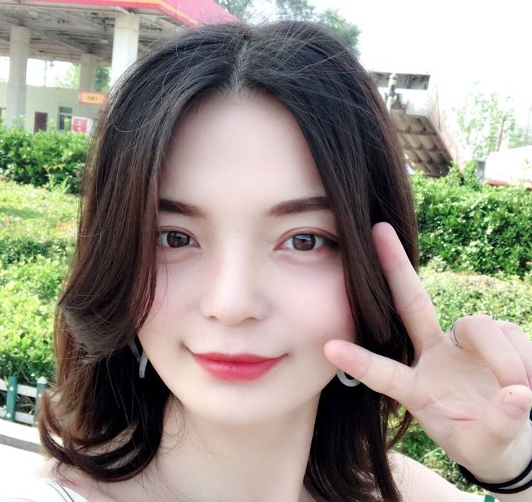 美美婉婉的照片