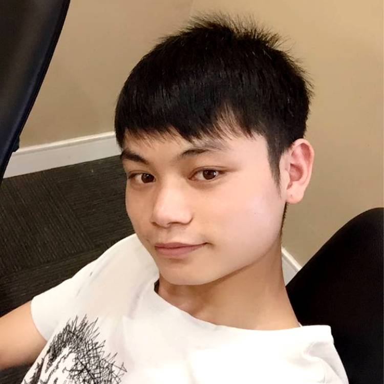 拼搏凉面的照片