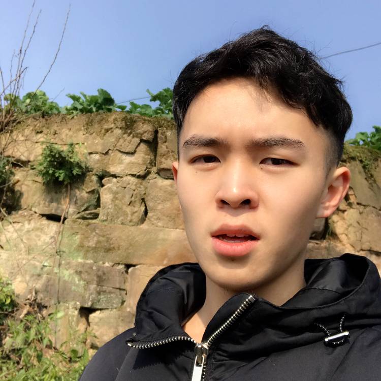 不知所措酱的照片