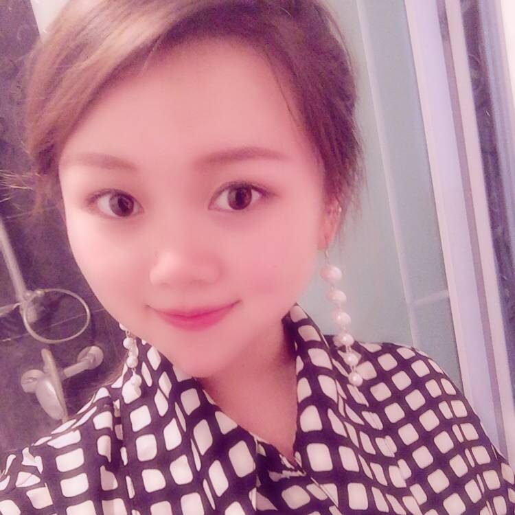 后来冷月的照片