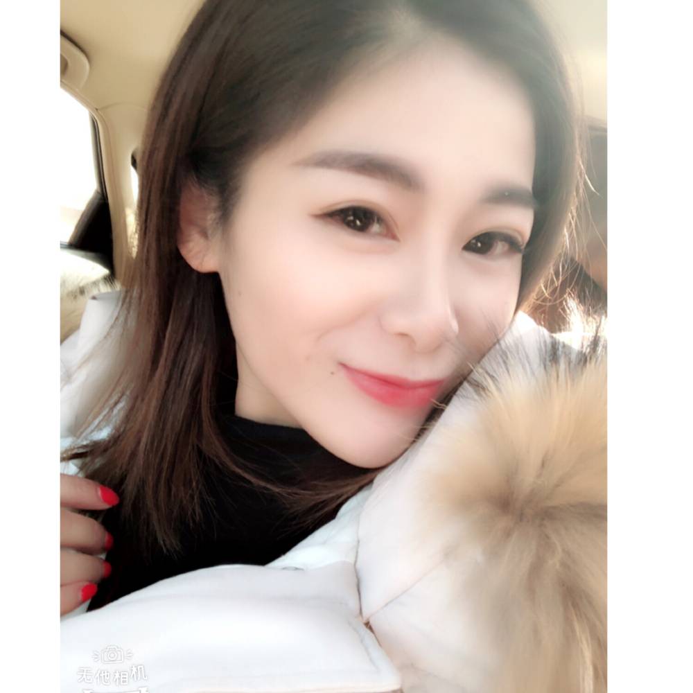 俏皮魔镜的照片