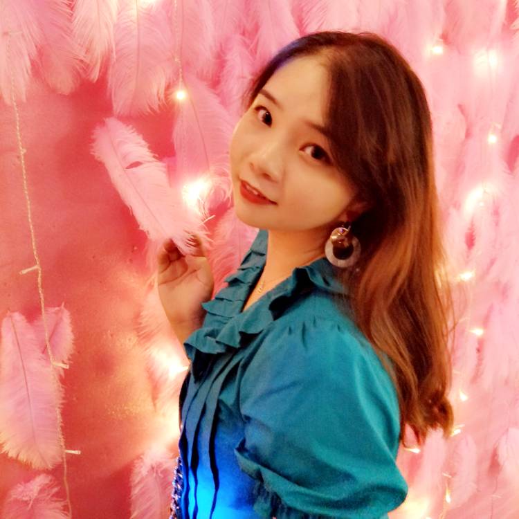 刘三岁i的照片