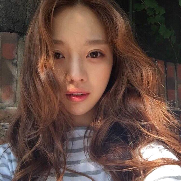 无垠柚子的照片
